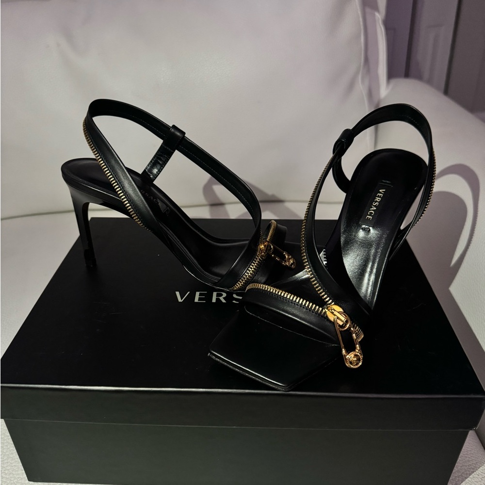 Versace Black and Gold Heels with Elegant Design